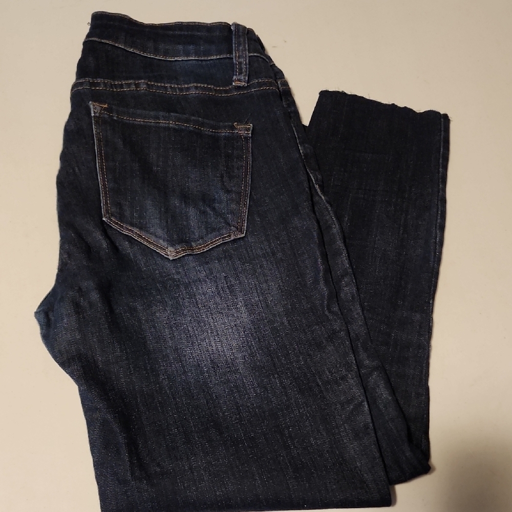Hammer Los Angeles Stylish Dark Blue Denim Capris Style Or Petite